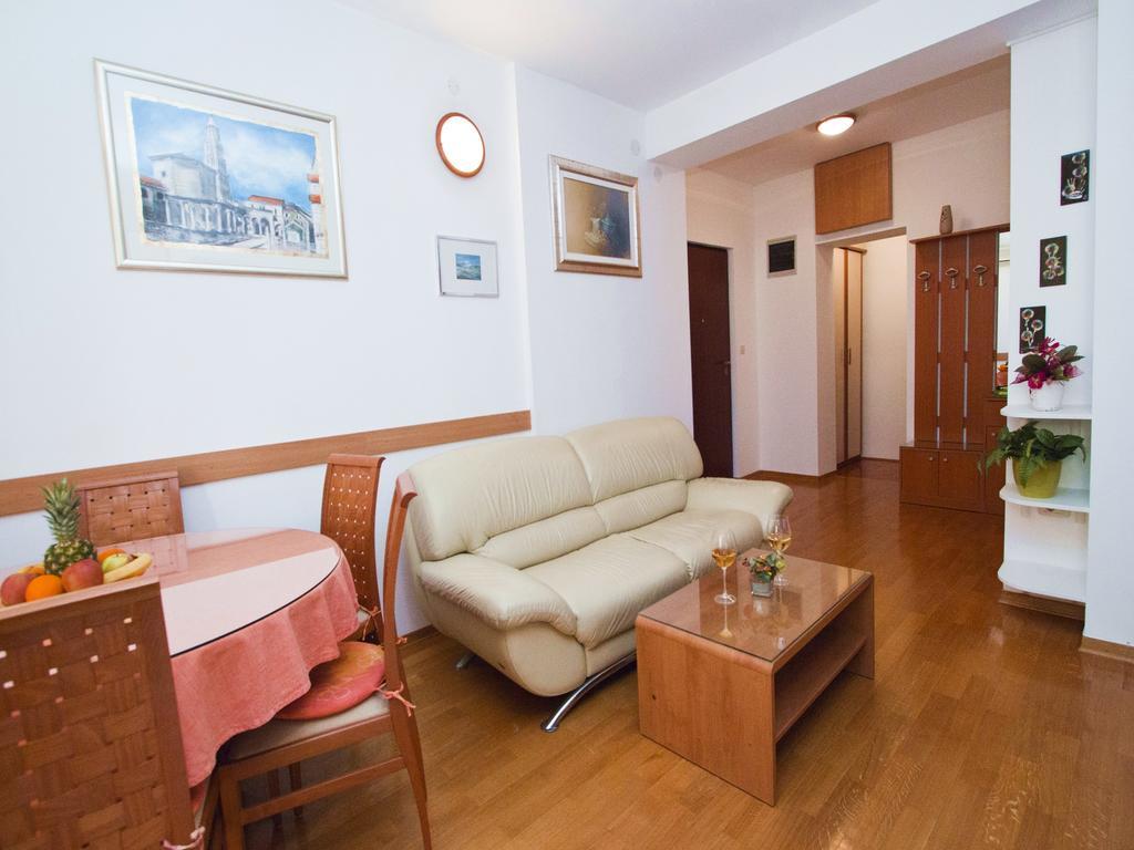 Klarina Apartments สปลิท ภายนอก รูปภาพ