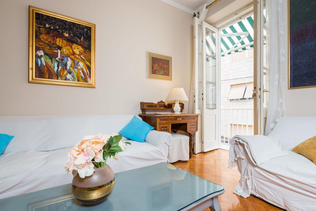 Klarina Apartments สปลิท ภายนอก รูปภาพ